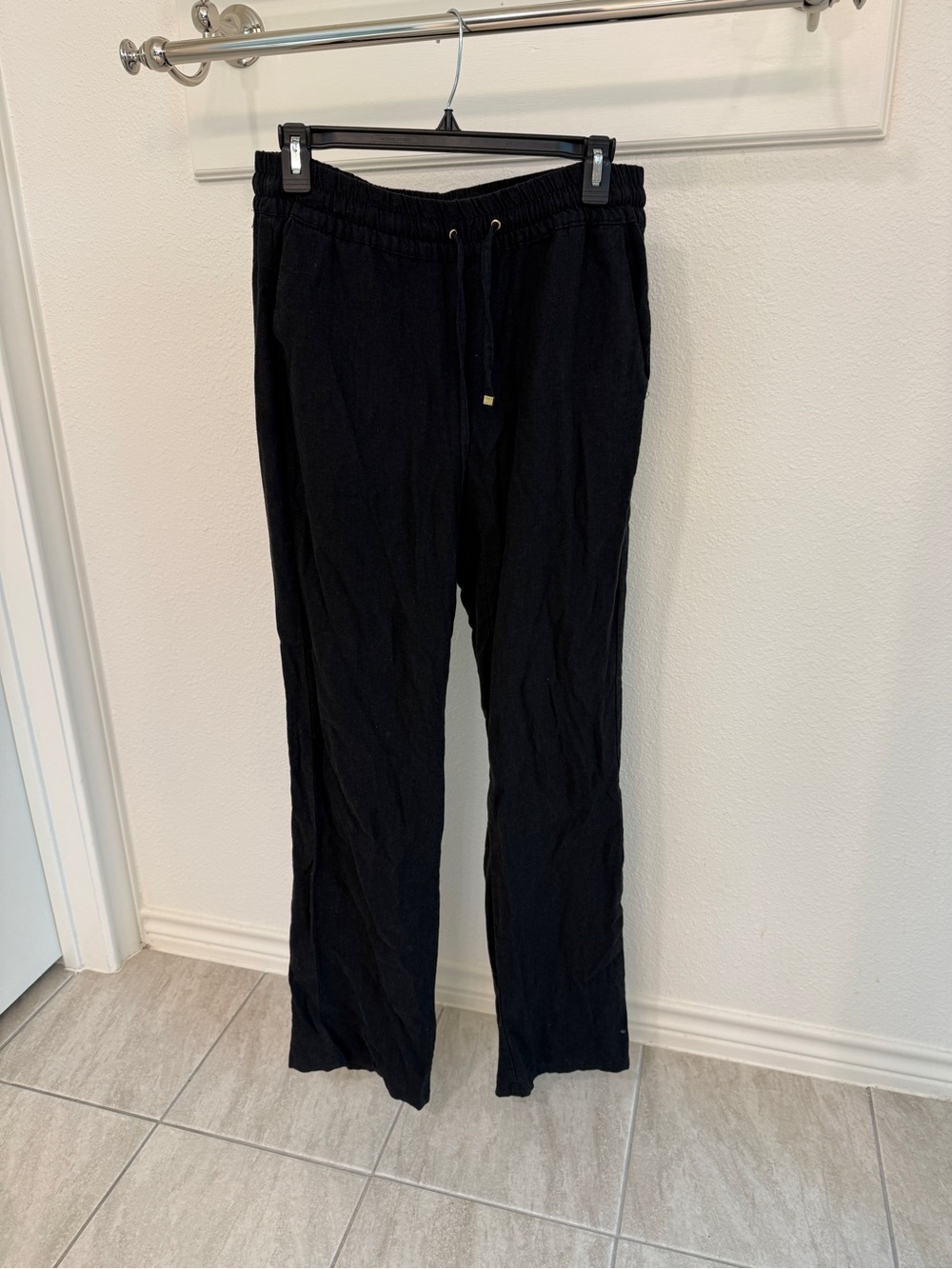 Love Tree Black Women’s Linen Drawstring Pants